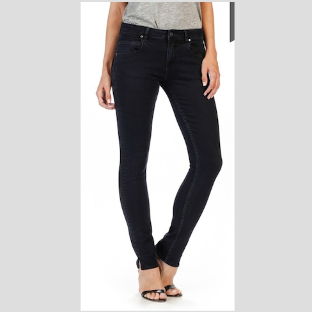 PAIGE Denim: Rosie HW x PAIGE Sloane